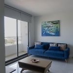 Great Location Close To Airport