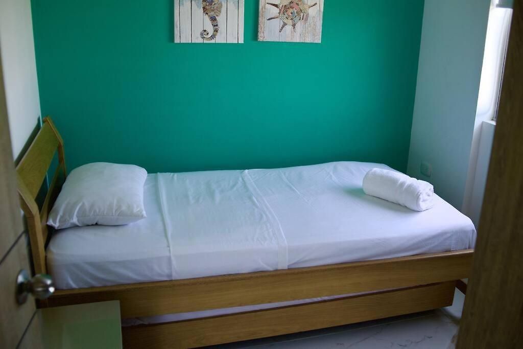 Great Location Close To Airport Cartagena