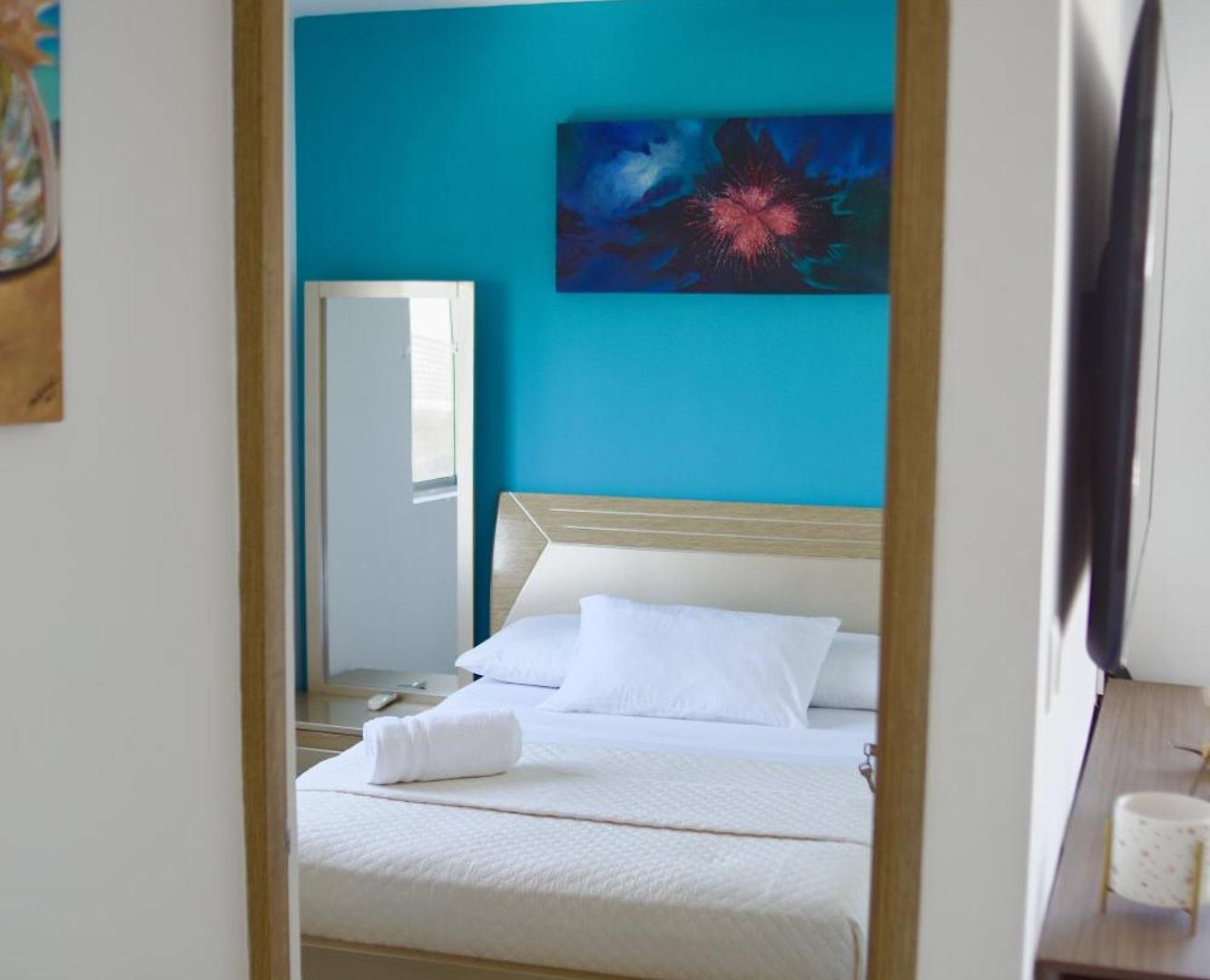 Great Location Close To Airport