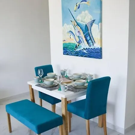 Great Location Close To Airport Cartagena