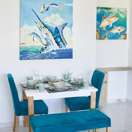 Great Location Close To Airport Apartamento