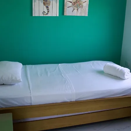 Apartment Great Location Close To Airport Cartagena