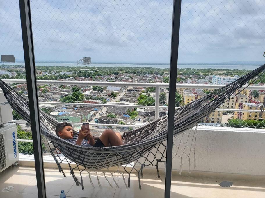 Great Location Close To Airport Cartagena