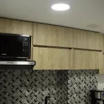 Great Location Close To Airport